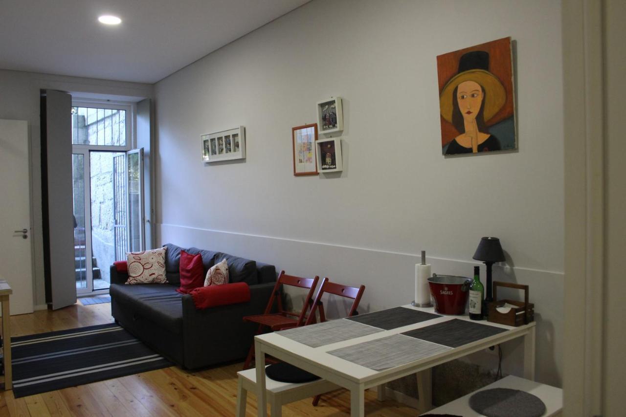 Practical And Comfortable Apartment With Garden Porto Exterior photo